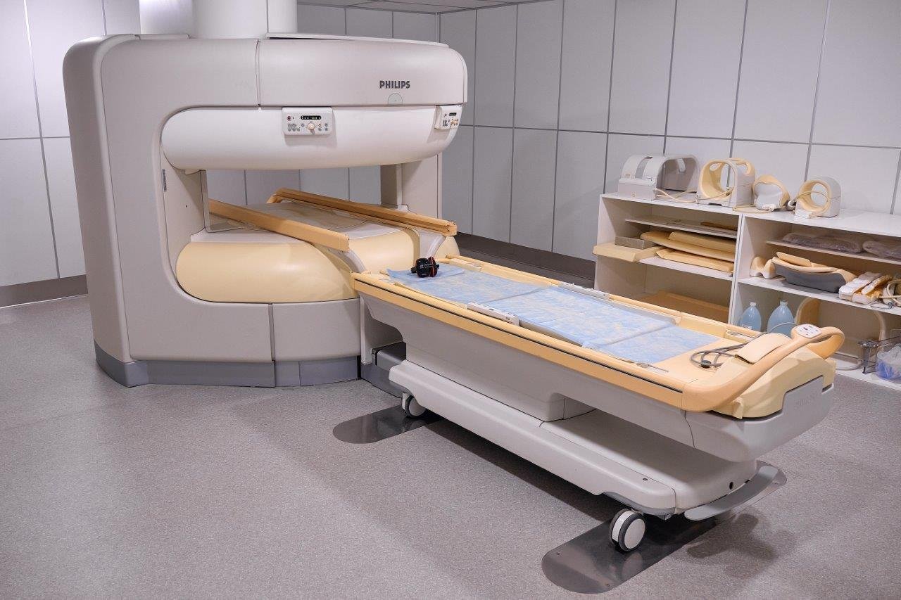 Magnetic resonance imaging - Vitamin Medical Center