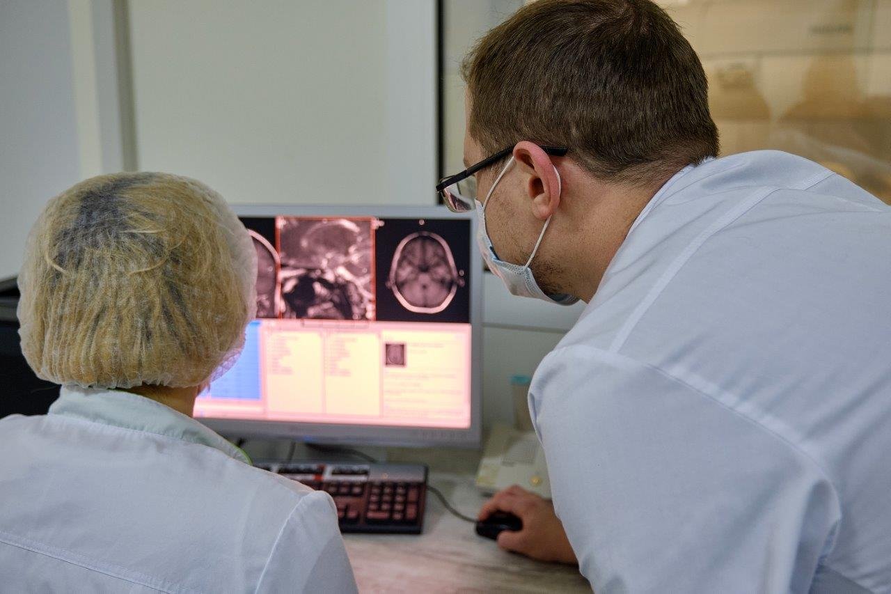 Magnetic resonance imaging - Vitamin Medical Center